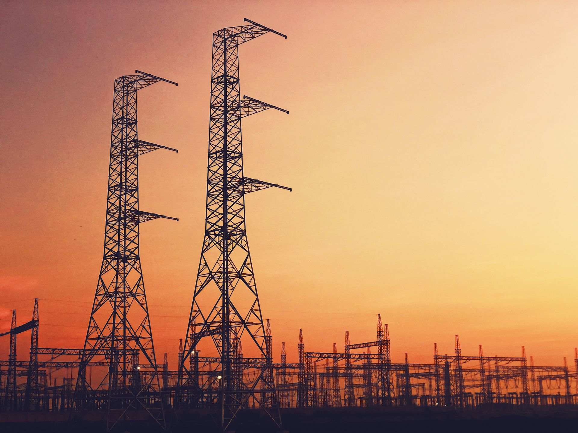 Power contract documents and handshake — IPPs and power project contracts
